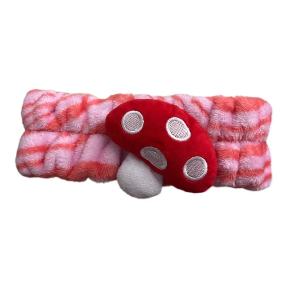 The Crème Shop 3D Teddy HeadyBand 🍄mush love🍄 Plushie Spa Headband, NWT